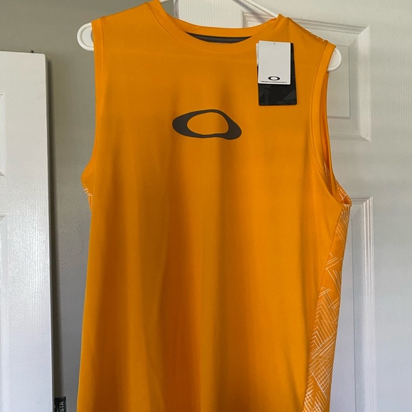 Oakley Other - Men’s Oakley Tank